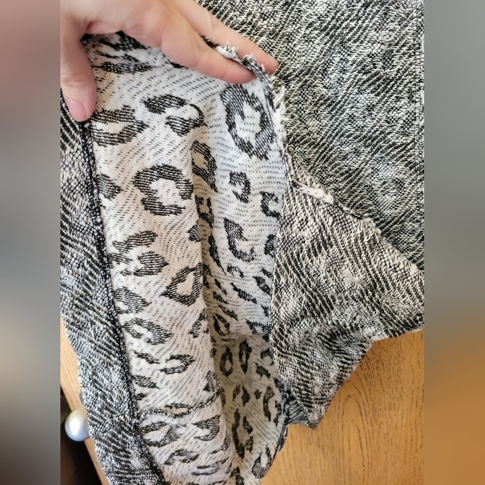 Free People black & cream Cora Jaquard knit asymmetrical sleeveles midi dress XS - Picture 7 of 12